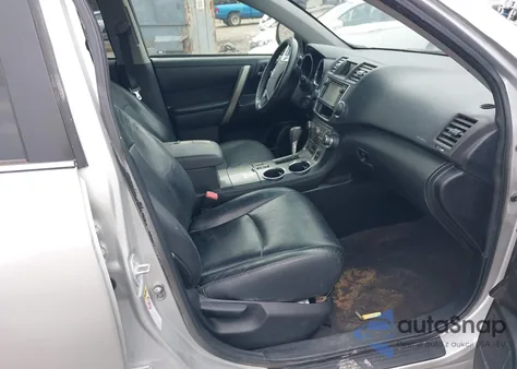 2013 Toyota Highlander Se V6 from USA, damaged, VIN 5TDZK3EH4DS113437